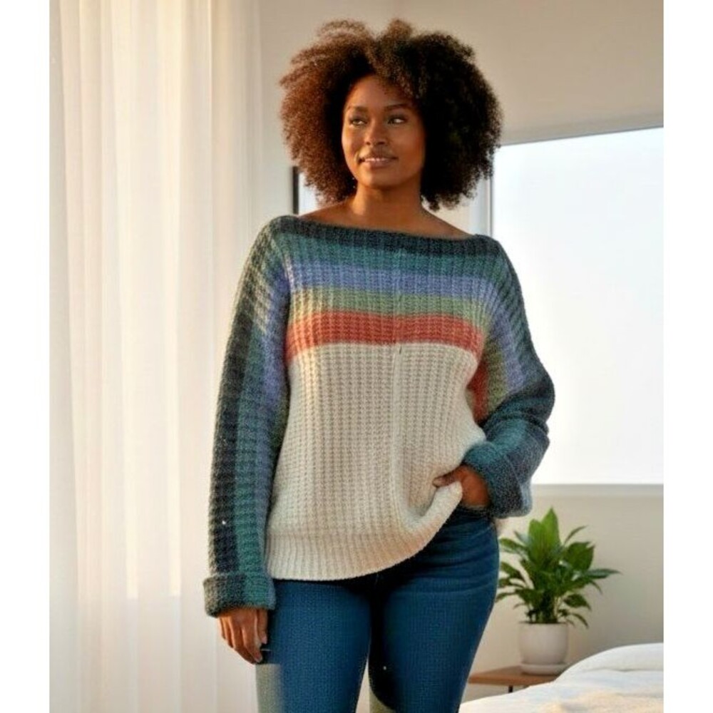 POL oversized NWOT womens long flare sleeve sweater Small boho collegiate